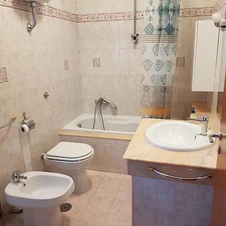 לינה וארוחת בוקר La Casa Di Devdi *